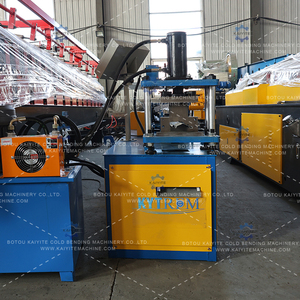 Macchina per la Formazione di Persiane in Tessuto Resistente <span class=keywords><strong>al</strong></span> Vento di Qualità Industriale - Product Image 2