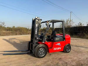 Chariot élévateur à palettes diesel HELI 50 d'occasion, capacité de 5 tonnes, 4x4 AWD, marque chinoise réputée, bonnes performances, prix bas, garantie 1 an - Product Image 3