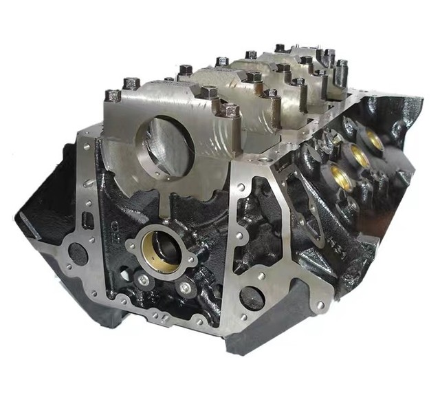 Chevrolet V8 GM6.5 Engine Cylinder Block OEM 10149615 12555506 New Condition