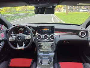 Mercedes-Benz <span class=keywords><strong>Classe</strong></span> <span class=keywords><strong>C</strong></span> AMG berline d'occasion <span class=keywords><strong>2022</strong></span>, conduite à gauche, automatique, turbo, sièges en cuir foncé, jantes R19, essence - Product Image 6