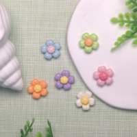 100 pz/lotto in resina 3D margherita fiori cabochon colorato Kawaii Mini abbellimenti floreali per Scrapbooking decorazione Applique di nozze