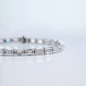 Huazhong Gem 18K <b>Gold</b> Jewelry 15.9ct 29 Pcs Lab Emerald Tennis Bracelets <b>Solid</b> White <b>Gold</b> Fine Jewelry - Product Image 2