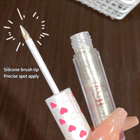 Fard à paupières liquide en tube à motif cœur pour un maquillage quotidien délicat des yeux, idéal pour les employés de bureau en milieu professionnel