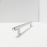 Poignées et boutons de meubles modernes en acier inoxydable de différentes couleurs pour armoire de cuisine T-Bar Pull Bedroom Hotel Use