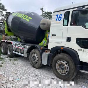 Camión Mezclador de Concreto Usado Zoomlion de 10 CBM, en Buen Estado, Portátil, con 900 Horas de Uso, Disponible en Stock - Product Image 1
