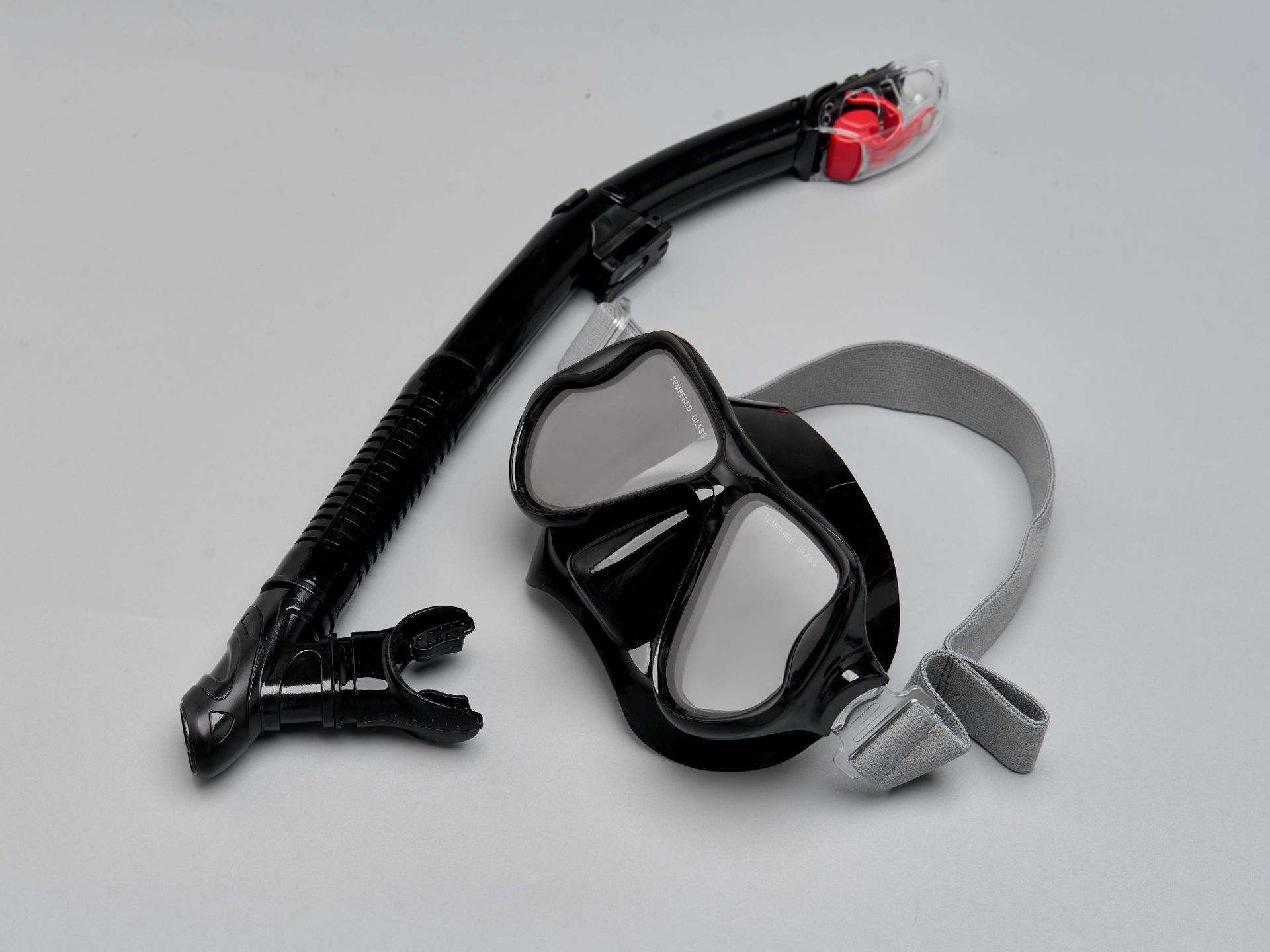 ชุดสีดำ