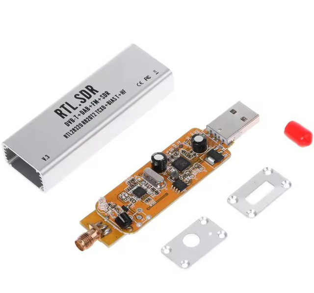 Software Defined Radio Dongle - R820T2/RTL2832U 1PPM TCXO for Full Band (0.1-1.7GHz) Reception