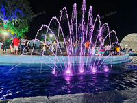 Sistema de Fuente Danzante Simétrica Controlada por Programa, Chorro de Agua Multipatrón para Parques Urbanos, Lugares Escénicos y Construcción de Paisajes