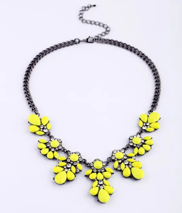 xl00471 Personalized Gun Metal Plating Brand Jewelry Women Fashion Spring Design Wholesale Neon Statement Necklace