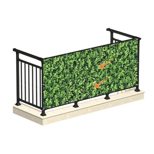 Couverture de clôture de balcon en PVC ventilé avec feuilles artificielles, pare-soleil et écran d'intimité pour balcon extérieur - Product Image 1