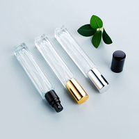 Flacon pulvérisateur de parfum en verre épais de 10 ml, étanche, avec capuchon pulvérisateur, atomiseur à fine brume, rechargeable, portable, flacon de voyage, logo personnalisé