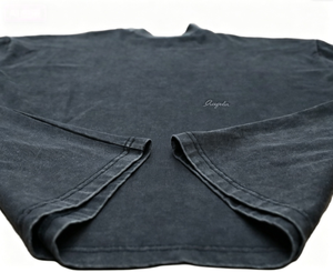 เสื้อยืดโอเวอร์ไซส์ผู้ชาย วินเทจ ผ้าฝ้าย 100% หนานุ่ม ลายฟอกสีแบบดิสเทรส พร้อมโลโก้ พิมพ์ลายด้วยเทคนิค DTG น้ำหนัก 230 กรัม - Product Image 6
