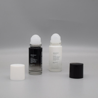 Cylindre rouleau de 30ml 50ml sur Déodorant Bouteille d'huile essentielle Noir Blanc Ambre Parfum Bouteille de rouleau en verre avec bouchon