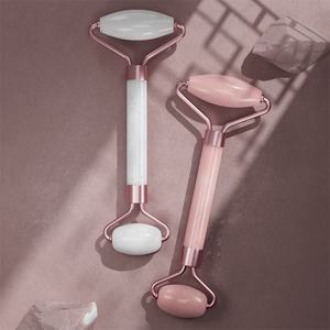 <span class=keywords><strong>Lanson</strong></span> Offre Spéciale 100% rouleau <span class=keywords><strong>de</strong></span> jade naturel et Guasha Gua Sha ensemble Double tête peau soins du visage rouleau <span class=keywords><strong>de</strong></span> jade - Product Image 2