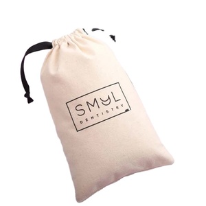 Sac à poussière en coton personnalisé avec cordon de serrage pour l'emballage de bijoux, pochette de rangement super douce pour montres et lunettes de soleil - Product Image 1