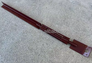 מחבר פלדה מודרני ועמיד במיוחד לתבניות בטון עם פלטה כפופה מתכווננת לגודל, ליישור תבניות ותמיכה בקירות - Product Image 3