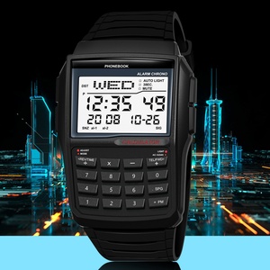 Montre numérique pour homme SHUAIKE 1116, design classique rétro avec écran LED, calculatrice intégrée, multifonctionnelle, bracelet en TPU - Product Image 5