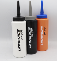 Bouteille d'eau de hockey personnalisable avec logo, embout à paille longue, différentes couleurs, facile à presser, sans BPA, LDPE/HDPE, durable, légère, 1000ML/750ML