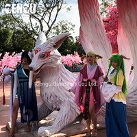 Animal animatronique de taille réelle simulé de renard à neuf queues pour le parc naturel