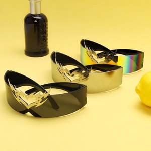 Gafas de Sol Deportivas Y2K con Diseño de Corazón Punk, Sin Montura, Protección UV400, para Hombre y Mujer - Product Image 5