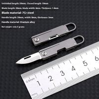 Petit couteau de poche portable en alliage de titane, pliable, léger, avec lame en acier et porte-clés