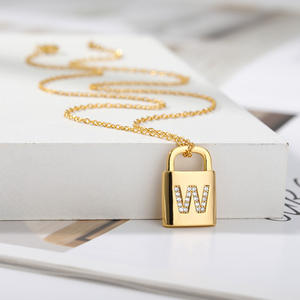 JY-Cadena de eslabones de acero inoxidable chapado en oro con letras iniciales, collar de bloqueo de Circonia cúbica, letra mayúscula en inglés - Product Image 6