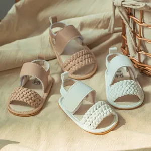 Chinelo de bebê em PU superior Sandálias e chinelos Eva sola aconchegante para crianças Sapatos de verão para bebês e meninas