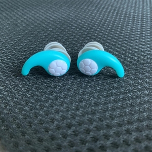 Tapones para los Oídos Reutilizables con Cancelación de Ruido para Músicos, Protección Auditiva - Product Image 3