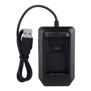 Комплект для зарядки контроллеров 5-в-1 для <span class=keywords><strong>Xbox</strong></span> <span class=keywords><strong>360</strong></span> с аккумулятором 4800 мАч, черно-белый - Product Image 4