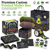 Boîtes d'expédition en carton ondulé personnalisées imprimées en couleur avec graphiques de dessins animés pour les marques de streetwear, jouets, festivals et bandes dessinées
