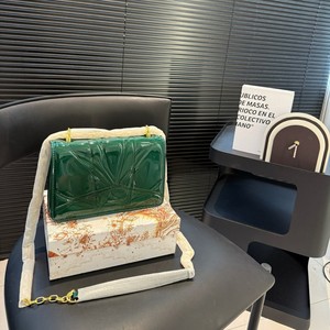 Women's Crossbody Bag Horizontal <b>Square</b> Solid Color Water Resistant Everyday Outfits Spring 2026 White - Product Image 4