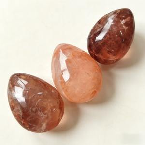 Cuarzo de Fuego Natural Pulido de Alta Calidad al por Mayor, Piedra Energética de Cristal Curativo en Forma de Huevo para Regalos de Navidad y Halloween - Product Image 4
