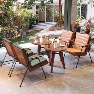 Ensemble de meubles de cafétéria en bois massif de <span class=keywords><strong>haute</strong></span> qualité pour restaurants commerciaux et desserts <span class=keywords><strong>Fauteuil</strong></span> et <span class=keywords><strong>table</strong></span> en cuir personnalisés - Product Image 1