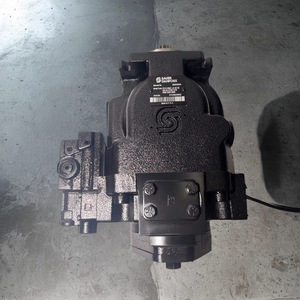 Pompe hydraulique à pistons axiaux Danfoss FRR074BLS2520NNN3S1B2A1NNNNNNNNNN à montage sur bride - Product Image 3