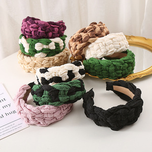 Serre-tête lumineux tricoté à la main pour femme, motif nœud, haut de gamme, 7,5 cm, tendance, Nouvel An du Cheval, vente en gros transfrontalière - Product Image 1