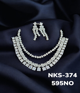 Élégant collier et boucles d'oreilles en diamant américain ensemble bijoux en gros multicouches pour les femmes superbe pour toutes les occasions pour les mariages - Product Image 2