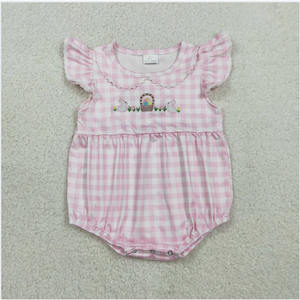 Romper para Bebé Niña SR3314 con Bordado de Conejito de Pascua y Cuadros Rosas - Product Image 4