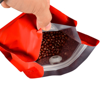 Bolsas de almacenamiento de alimentos para mascotas Bio PLA Kraft con estampado personalizado de 250g/12 Oz, válvula de grano de café negro biodegradable con cremallera y fondo plano