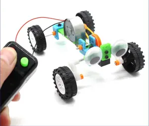 DIY Assembly Electric Reptile Robot Car Model with 2 Big Eyes Science Experiment Kits Technology Educational Toys For Children