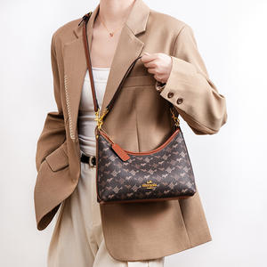 Bolso de Hombro <span class=keywords><strong>Guess</strong></span> de Diseño Versátil, Nuevo Modelo Media Luna, Material PU Moderno con Patrón de Flores Clásicas y Cierre de Cremallera - Product Image 5