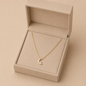 Collar con Colgante de Luna Creciente en Oro Blanco de 18K, Cadena Delicada, Dije de Luna con Diamantes Minimalista, Joyería Fina, Regalo Elegante para Mujer - Product Image 3