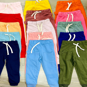 Nouvelles culottes tendance à carreaux pour enfants printemps 2026-2027 – Pantalons amples 7/8 pour bébés garçons et filles, idéaux pour l'été, en stock - Product Image 1