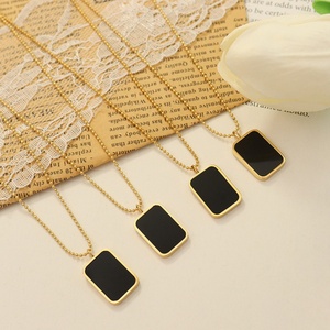 Nouveau collier de luxe en coquille noire pour femmes, collier en acier inoxydable avec pendentif rectangulaire en coquille, tendance - Product Image 1
