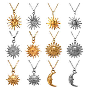 Collar con colgante de explosión de Sol de acero inoxidable, gargantilla de cadena de eslabones con cara sonriente texturizada, joyería Unisex de moda Sun Moon - Product Image 6