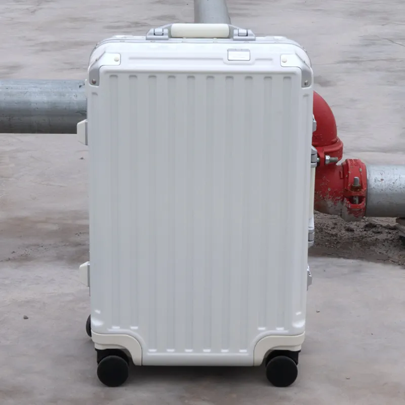 Abs Pc Bagage Sets Zakenreis Mode Kleurrijke Aluminium Frame Trolley Case Hardshell Lichtgewicht Handbagage Koffer