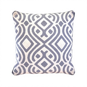 Funda de cojín cosida con cadena de lana bordada Crewel hecha a mano de lana Kashmiri para sofá, sofá, sala de estar, producto superventas ITHL - Product Image 1