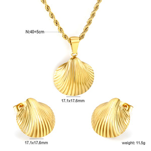 Conjunto de Joyería de Acero Inoxidable para Mujer, Diseño de Vida Marina, Collar y Aretes para la Playa o Fiestas - Product Image 4