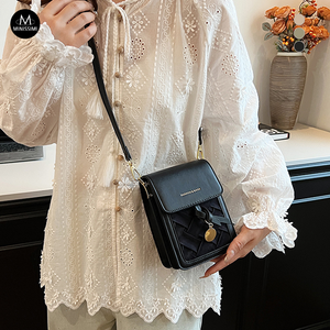 <span class=keywords><strong>Sac</strong></span> à main carré élégant en cuir PU pour femme, mini <span class=keywords><strong>sac</strong></span> à chaîne, directement de l'usine - Product Image 4