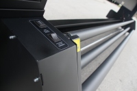 Imprimante à solvant 3,2 m directe usine avec tête d'impression KM-512i, 15 ans d'expérience de fabrication, machine pour la production d'enseignes publicitaires extérieures