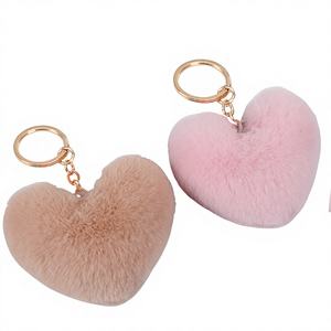 พวงกุญแจรูปกระต่ายน้อยหลากสีทำมือจากโรงงานโดยตรง วัสดุโพลีเอสเตอร์ พร้อมจี้รูปหัวใจสำหรับห้อยกระเป๋า - Product Image 1